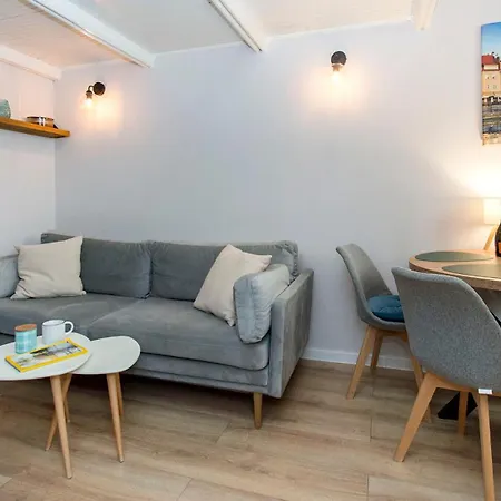 Madison Avenue * グダニスク